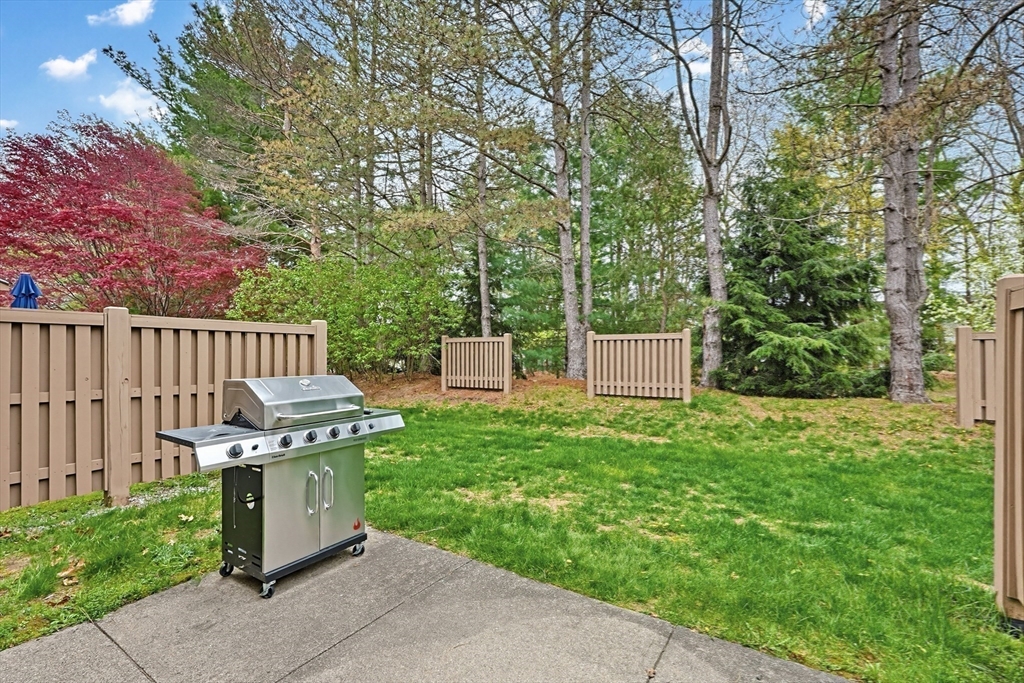 510 Ridgefield Circle, Unit C Clinton, MA 01510 - Photo 23 of 24