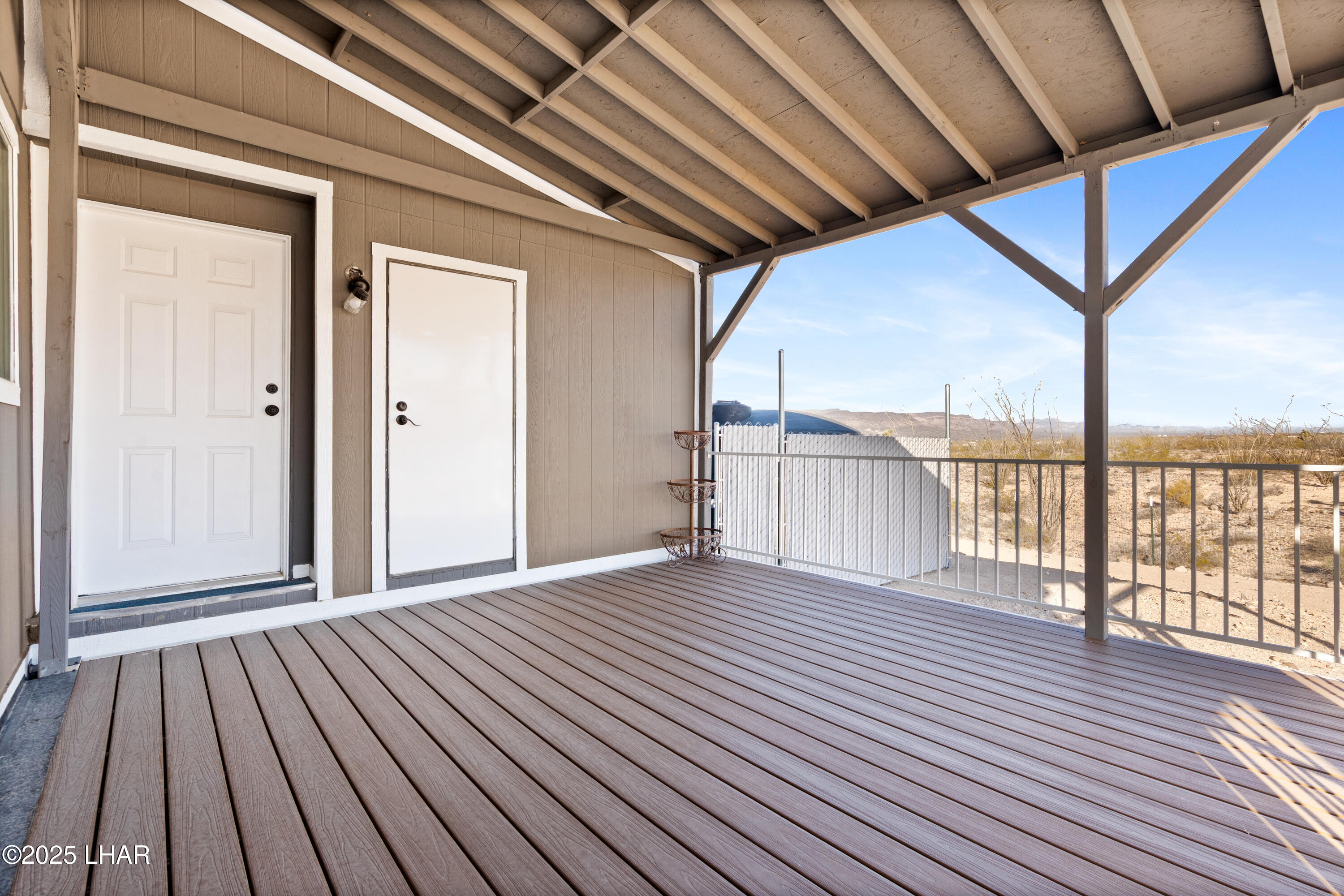 14445 Ashurst Road Yucca, AZ 86438 - Photo 24 of 57 23_dsc09346