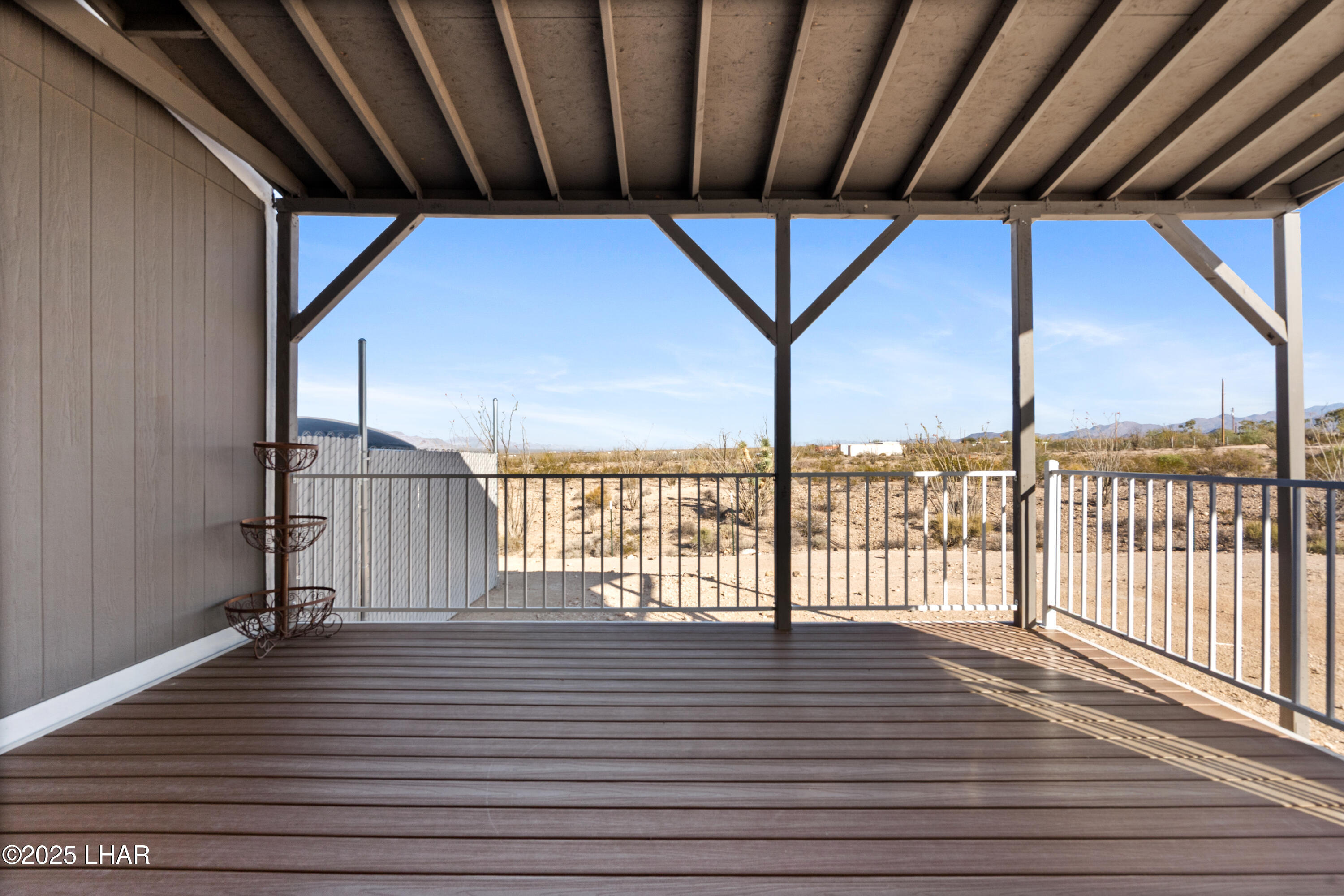14445 Ashurst Road Yucca, AZ 86438 - Photo 27 of 57 26_dsc09361