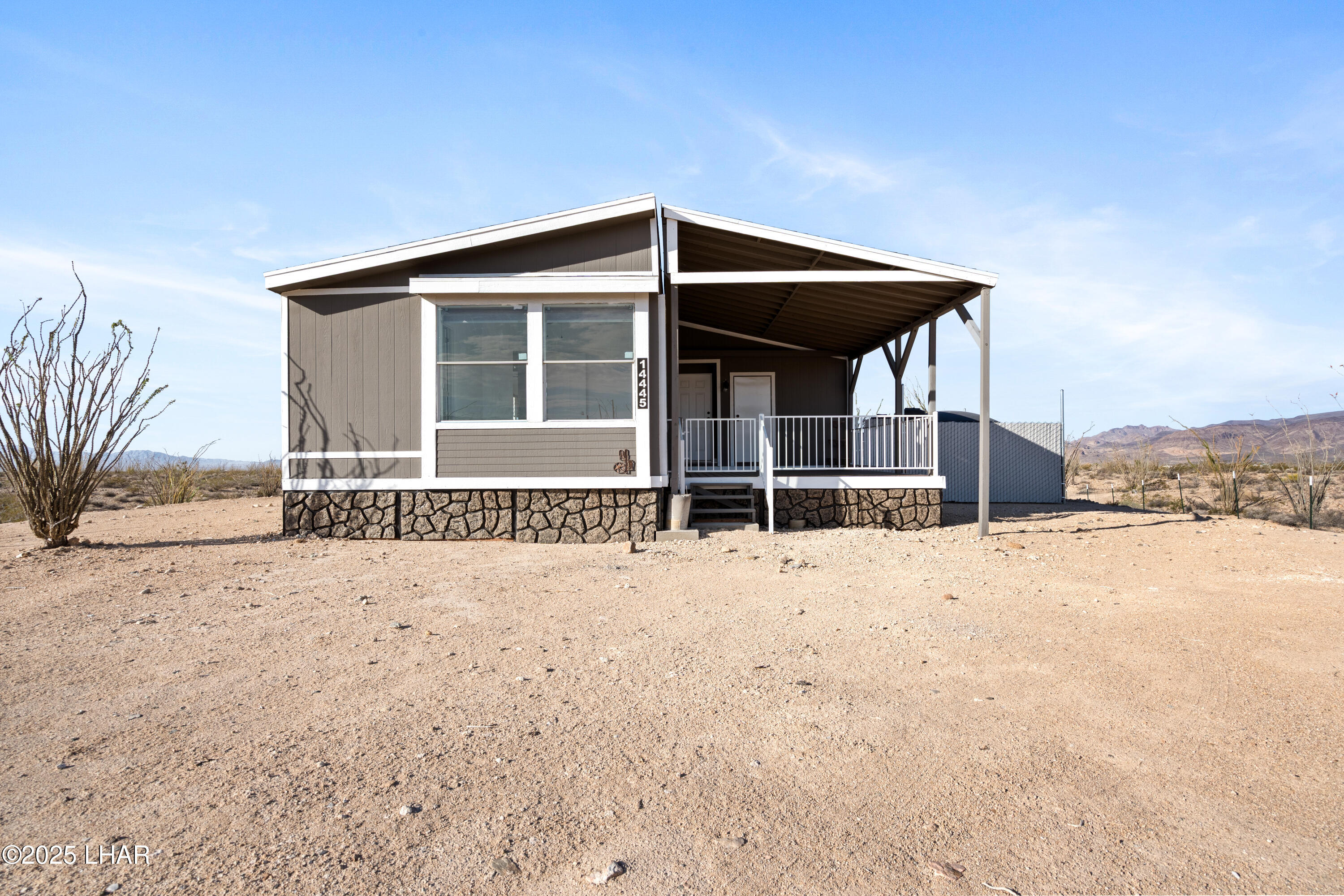 14445 Ashurst Road Yucca, AZ 86438 - Photo 31 of 57 30_dsc09381