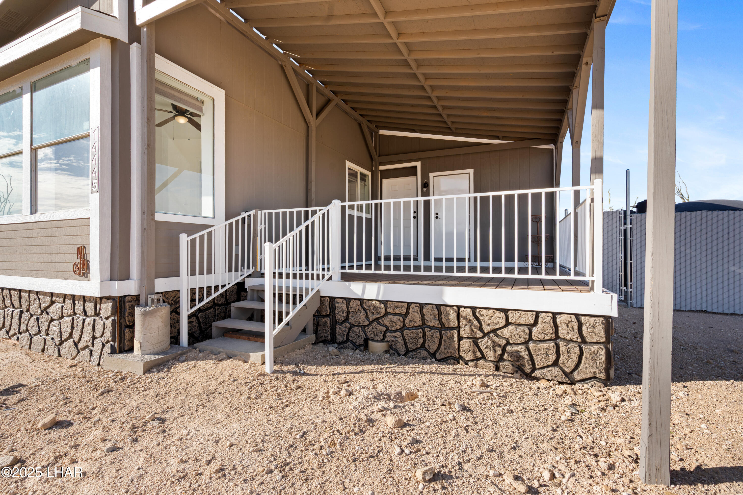 14445 Ashurst Road Yucca, AZ 86438 - Photo 38 of 57 37_dsc09421