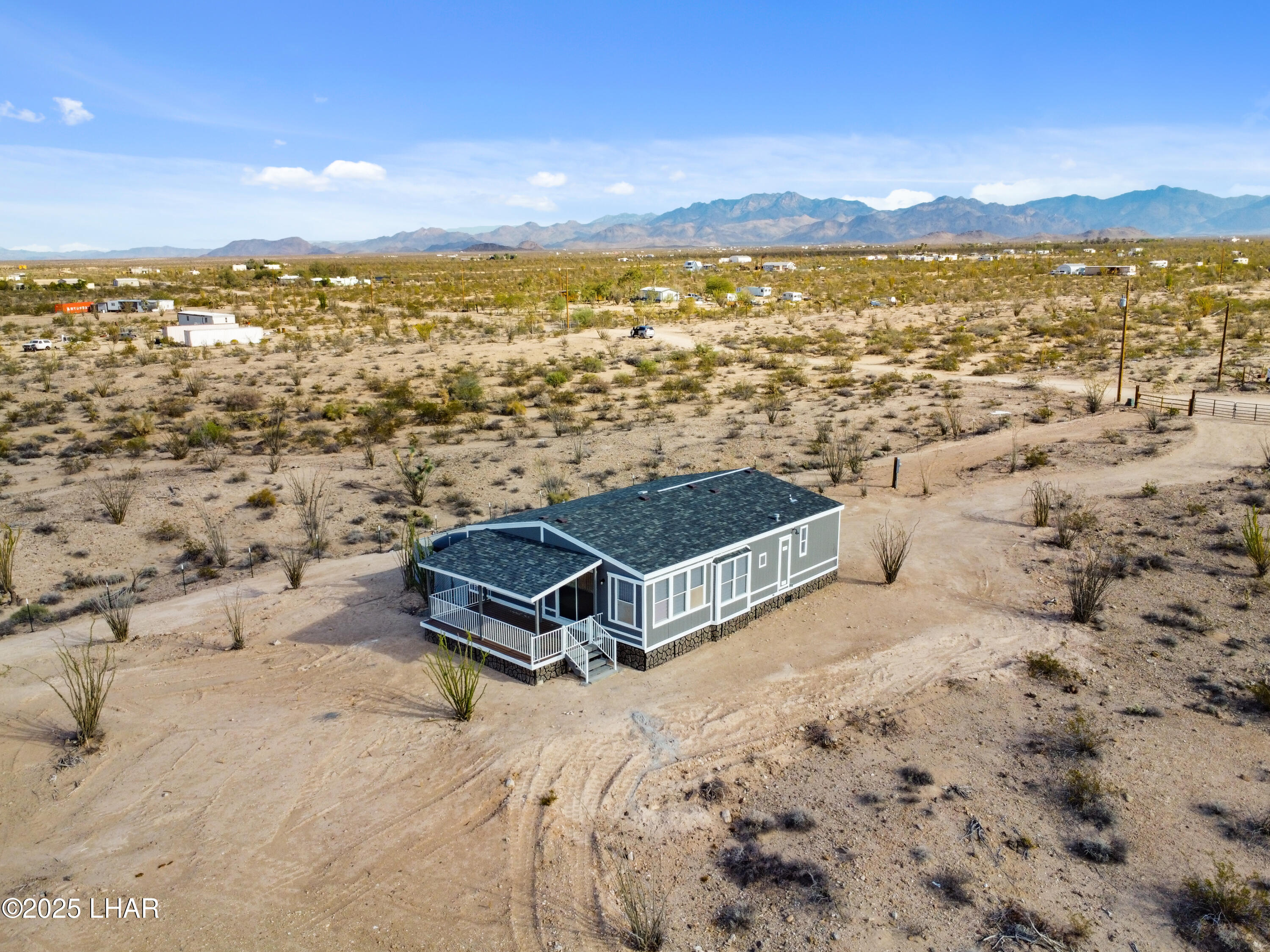 14445 Ashurst Road Yucca, AZ 86438 - Photo 45 of 57 44_spt_0255