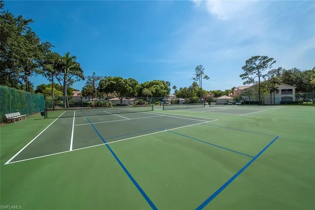 $284,900 | 992 Woodshire Lane, Unit D205, Naples, FL 34105
