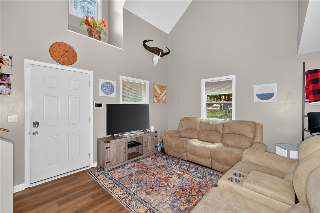 136 Cherokee Road Easley, SC 29642 - Photo 4 of 20 Gallery Image 4