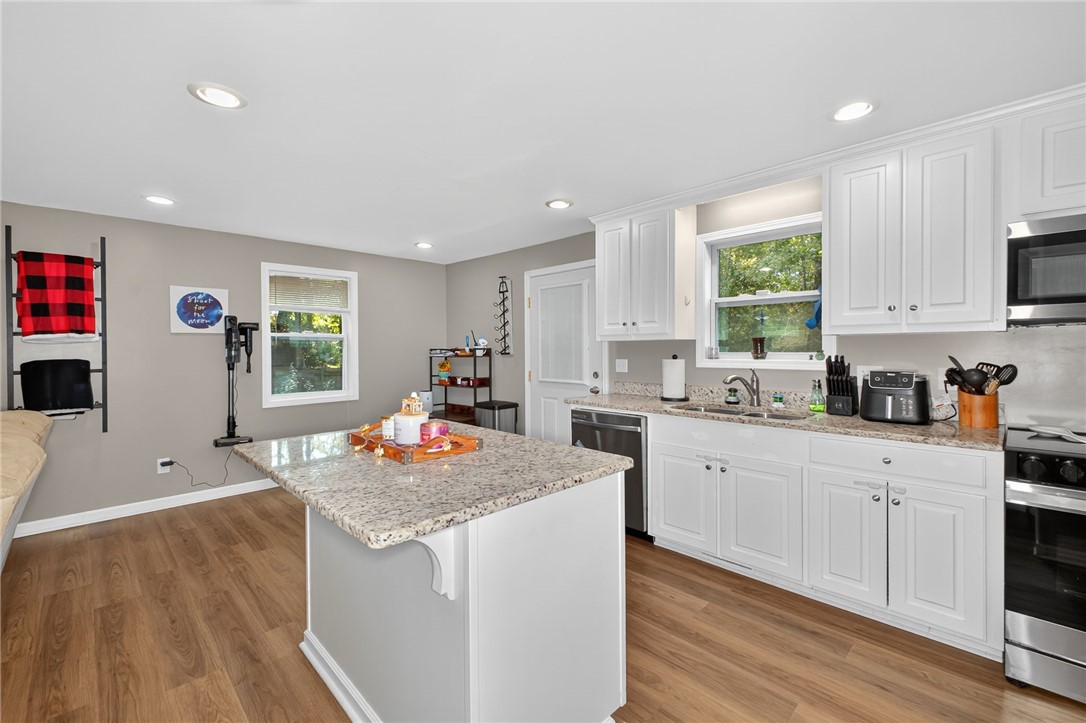 136 Cherokee Road Easley, SC 29642 - Photo 6 of 20 Gallery Image 6