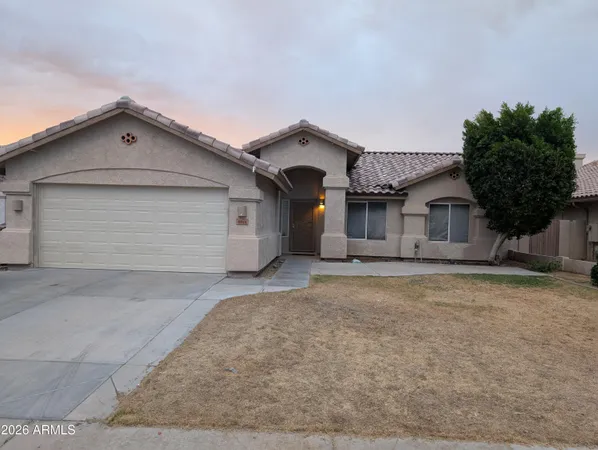 $2,000 | 8918 West Paradise Lane, Peoria, AZ 85382