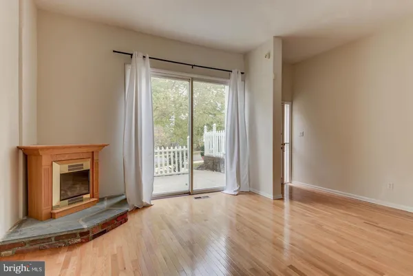 $3,975 | 107 Montrose Avenue, Bryn Mawr, PA 19010