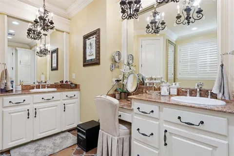 $850,000 | 1300 Charlestown Lane, Lake Charles, LA 70605