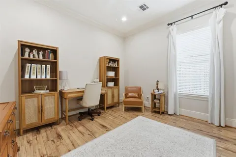 $850,000 | 1300 Charlestown Lane, Lake Charles, LA 70605