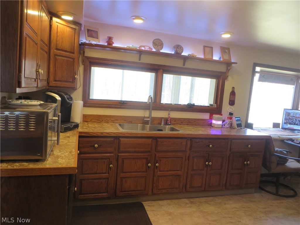 2011 South Denmark Road Jefferson, OH 44047 - Photo 10 of 35 Gallery Image 10