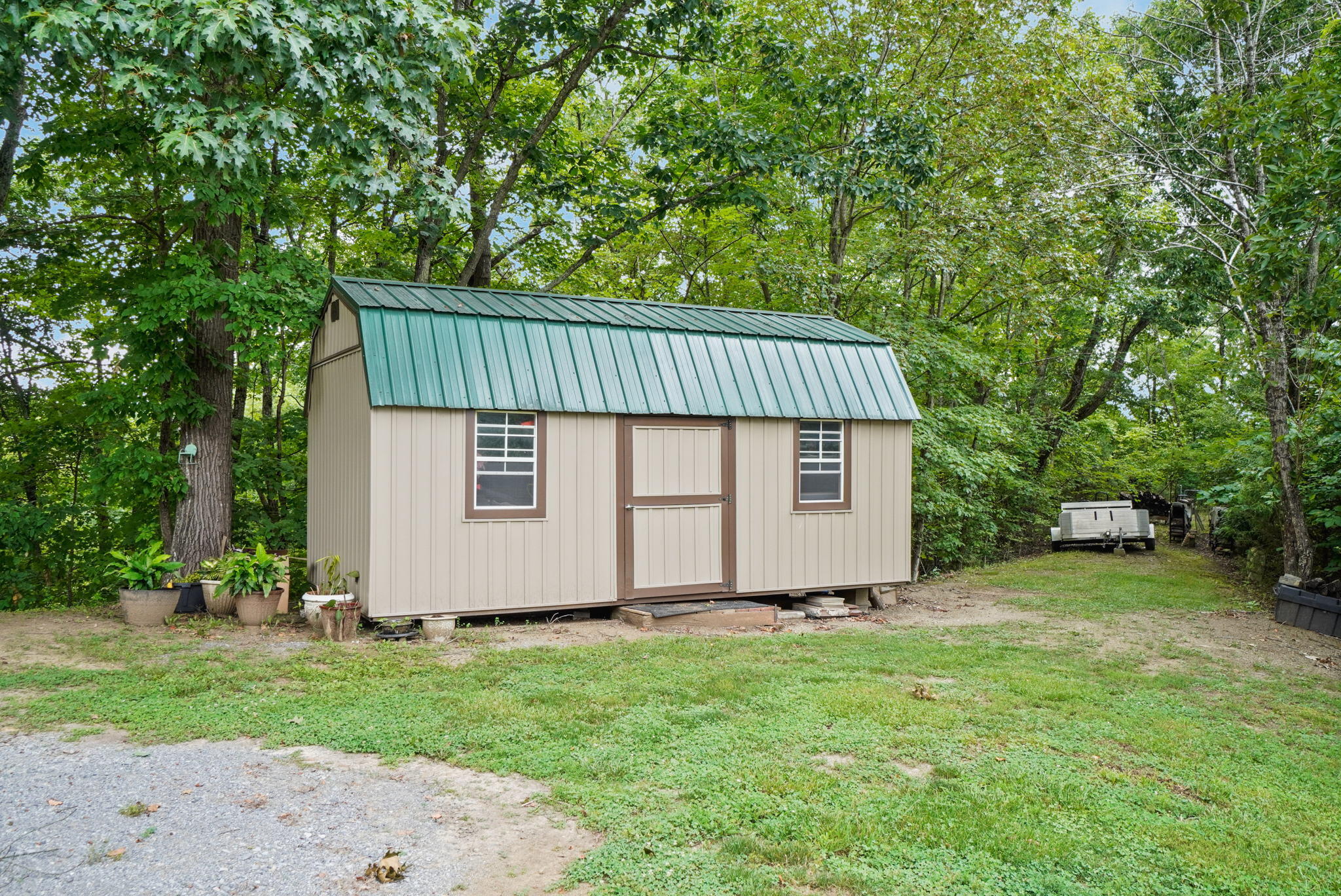 669 Big Hollow Road Blountville, TN 37617 - Photo 5 of 55 37-web-or-mls-JH-Mon 20220725-324a