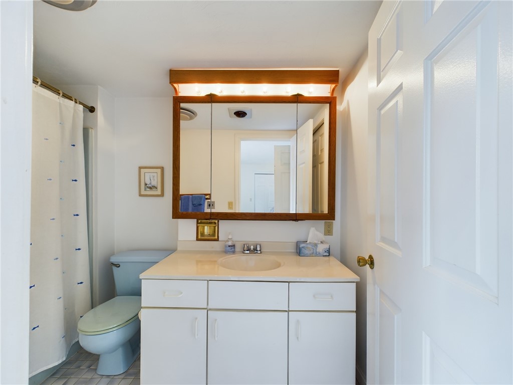 1125 Point Judith Road, Unit E5 Narragansett, RI 02882 - Photo 11 of 27 Main Level