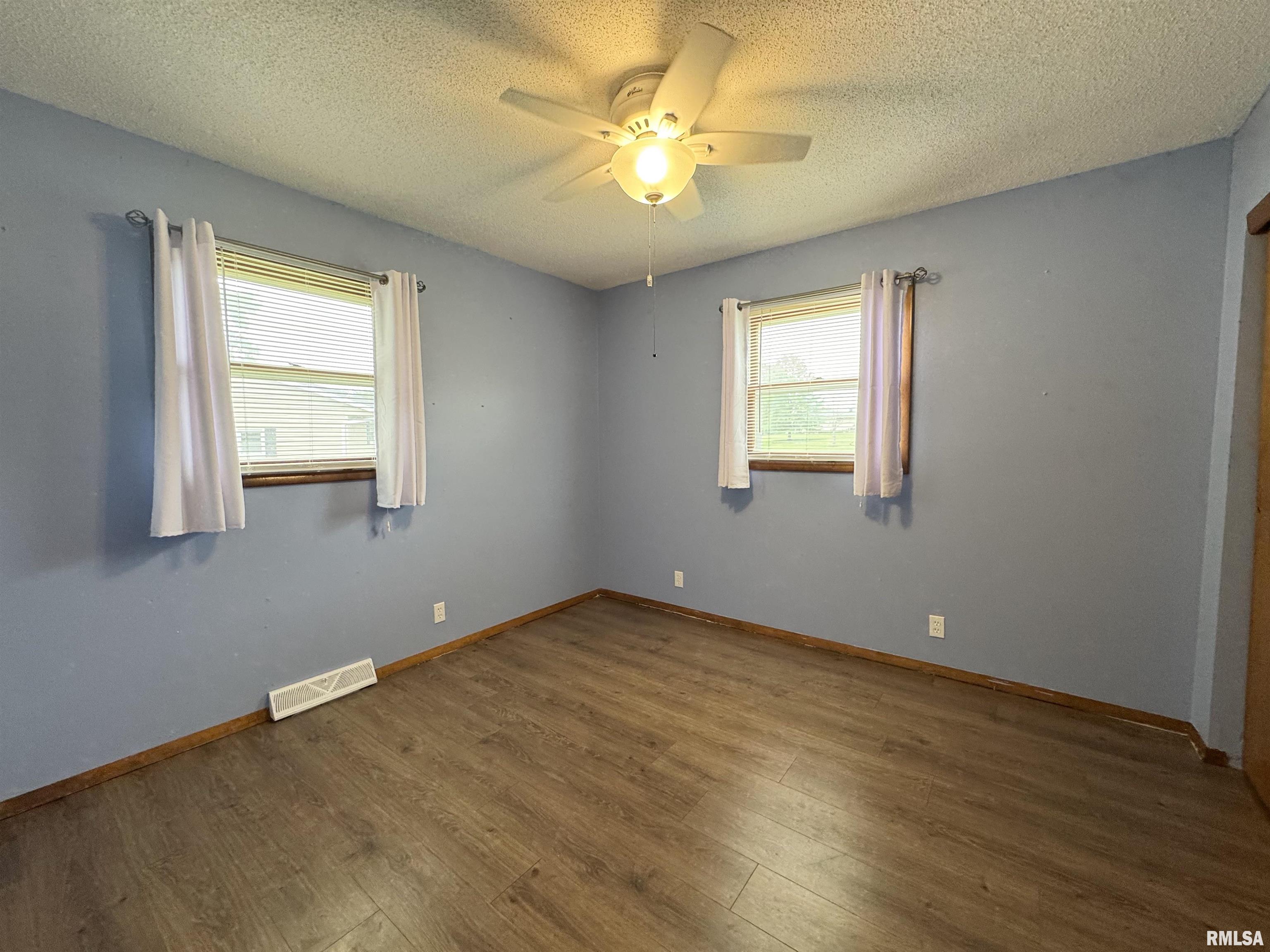 2313 Maple Avenue Macomb, IL 61455 - Photo 31 of 49