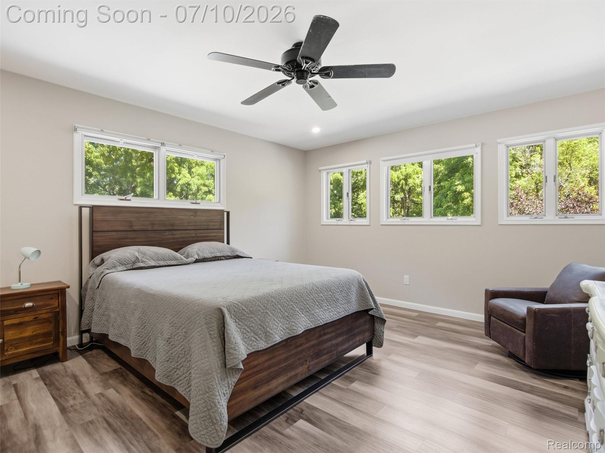 670 West Snell Road Rochester, MI 48306 - Photo 38 of 76 Second bedroom (upstairs)