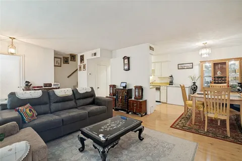 $240,000 | 2650 Custer Parkway, Unit D, Richardson, TX 75080