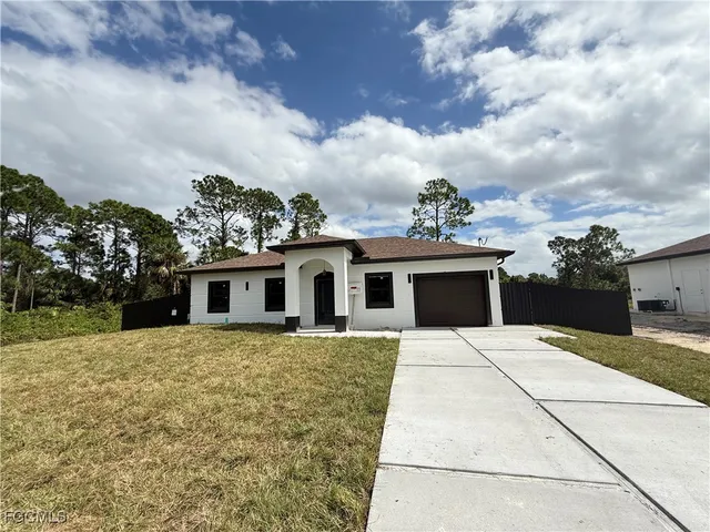 $295,000 | 743 Roma Avenue South, Lehigh Acres, FL 33974