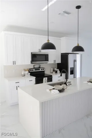 $295,000 | 743 Roma Avenue South, Lehigh Acres, FL 33974