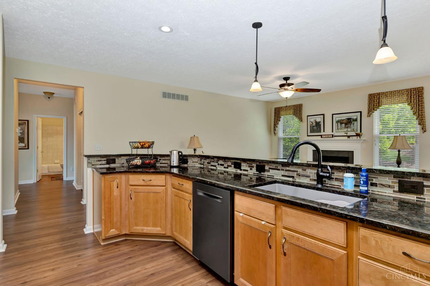58 Hanover Place Hamilton, OH 45013 - Photo 12 of 35