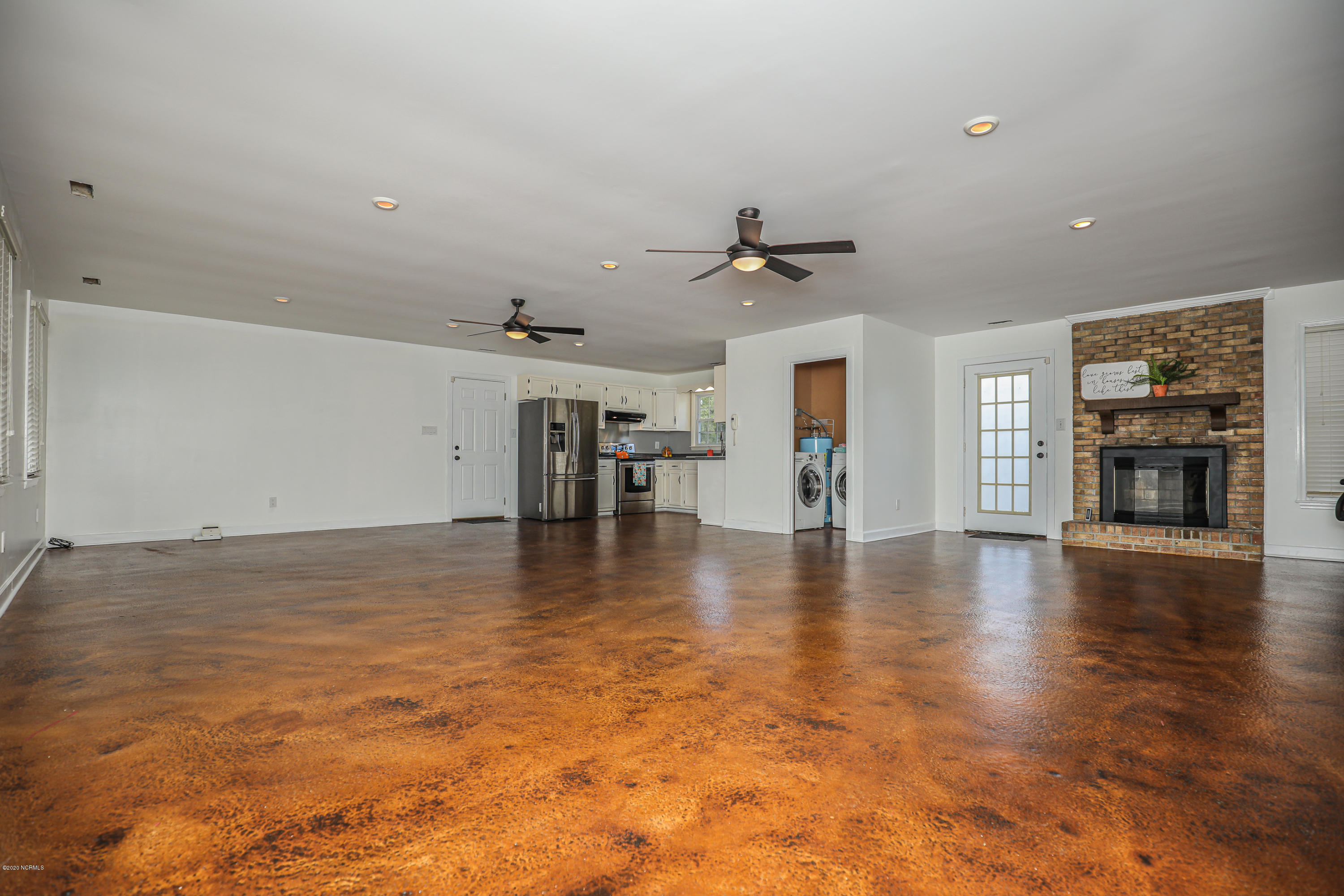 800 Shadowridge Road Jacksonville, NC 28546 - Photo 13 of 47 untitled-3562
