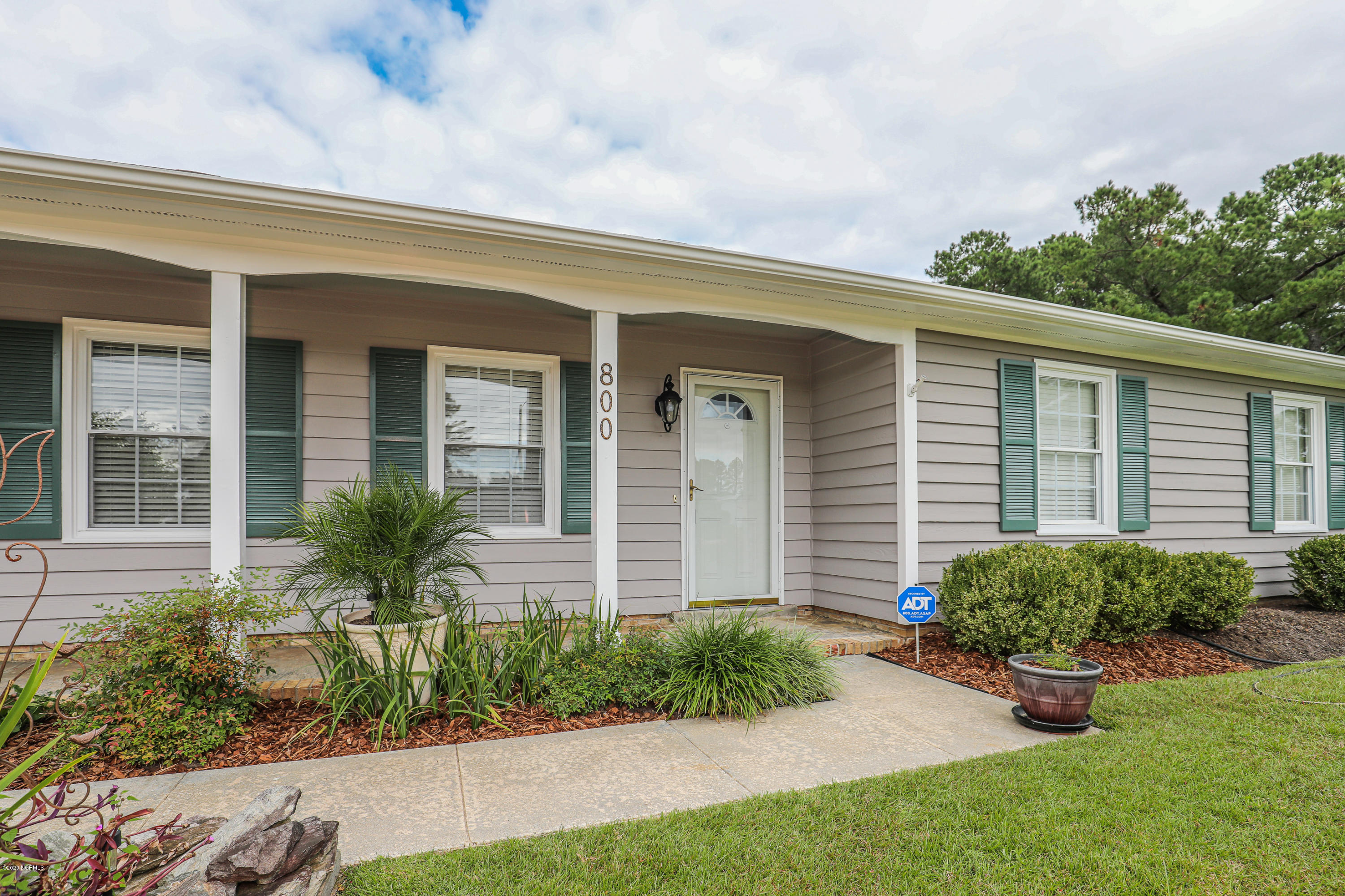 800 Shadowridge Road Jacksonville, NC 28546 - Photo 8 of 47 untitled-3555