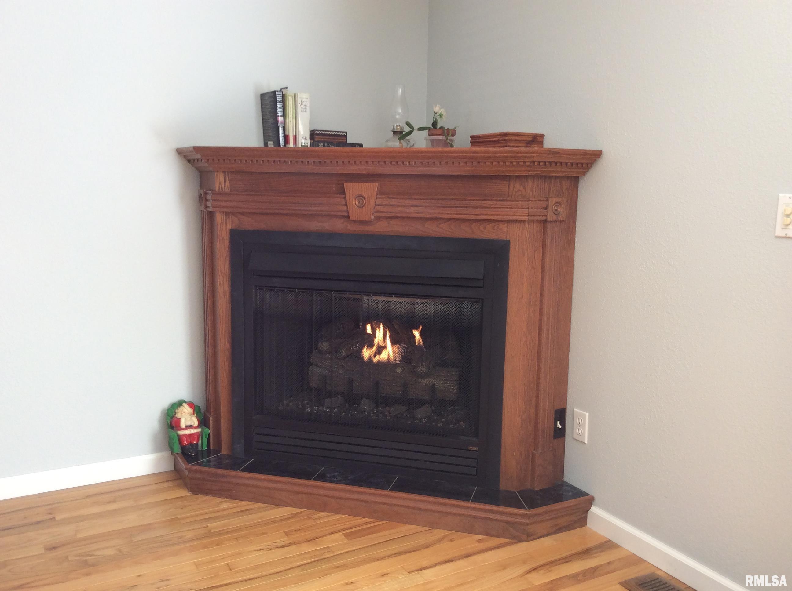 16835 East Fairfield Road Mount Vernon, IL 62864 - Photo 11 of 50 Gallery Image 11