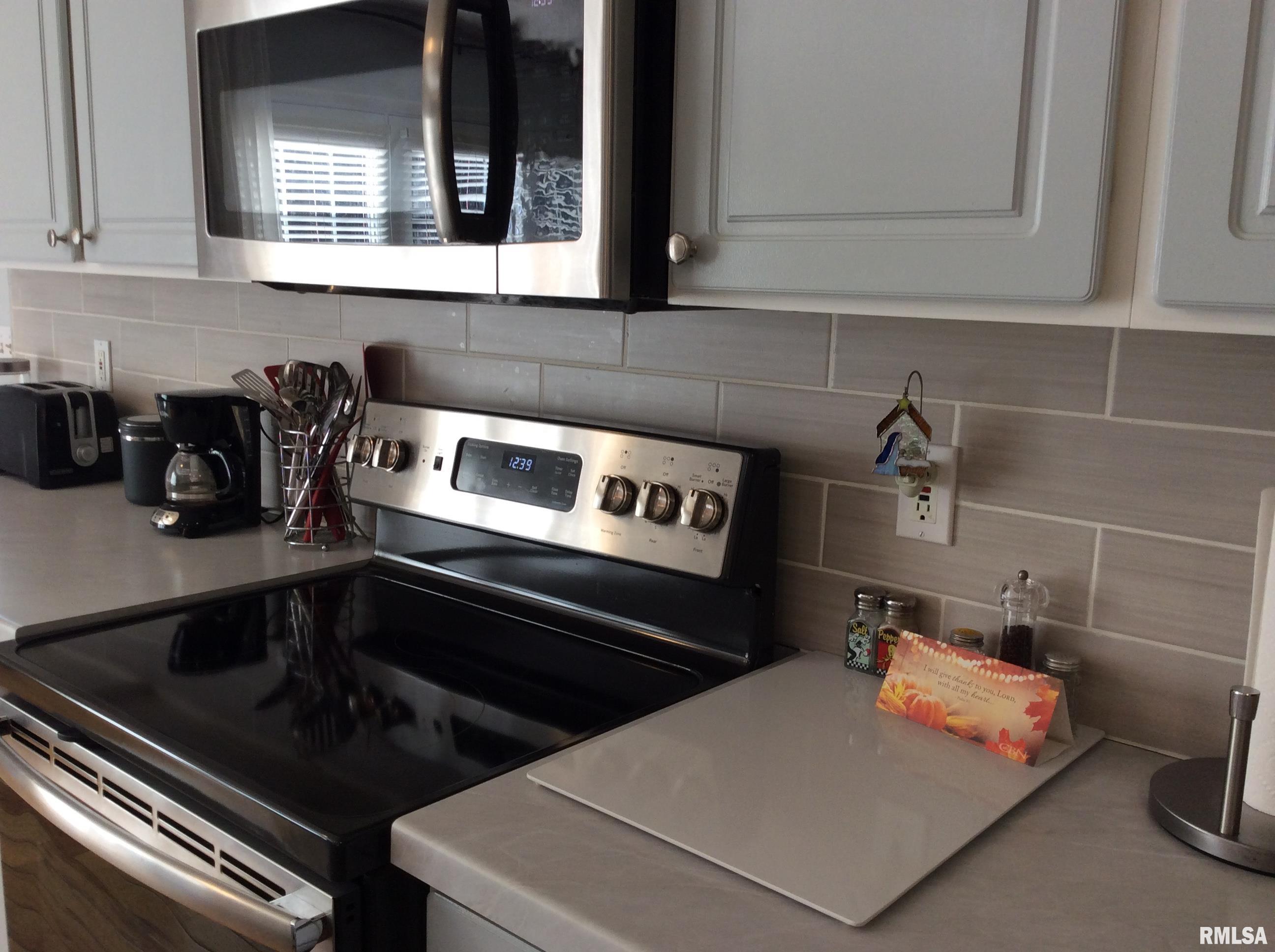 16835 East Fairfield Road Mount Vernon, IL 62864 - Photo 13 of 50 Gallery Image 13