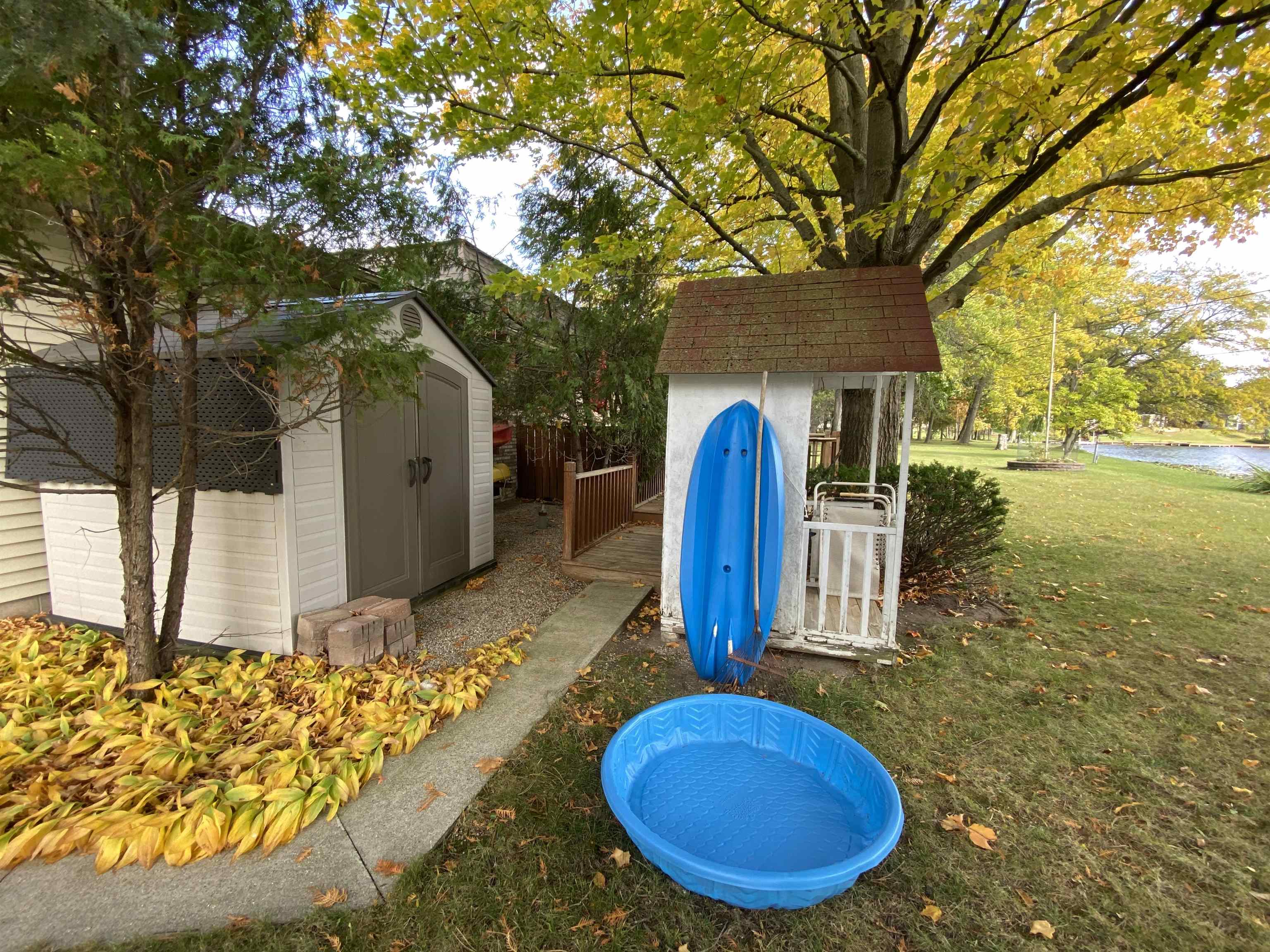 2055 West Garrison Road Owosso, MI 48867 - Photo 42 of 49 2 Sheds