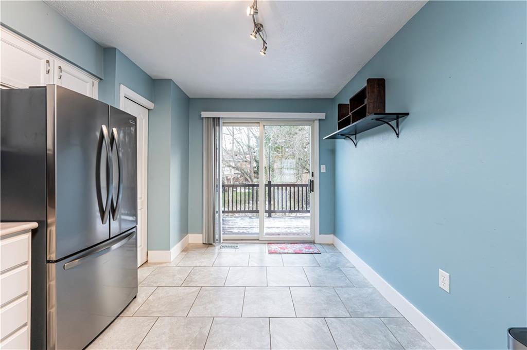 72 Unity Square Greensburg, PA 15601 - Photo 6 of 47