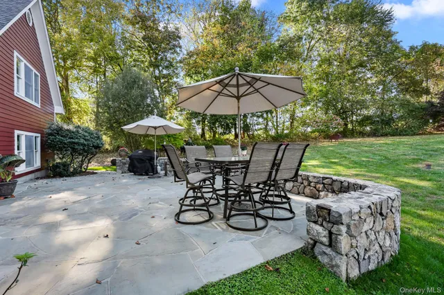 a view of outdoor space yard and patio