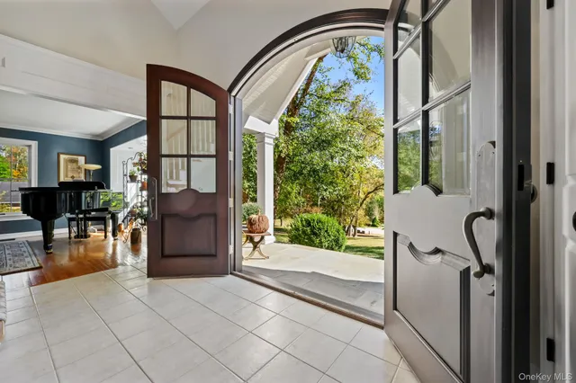 a view of a entryway