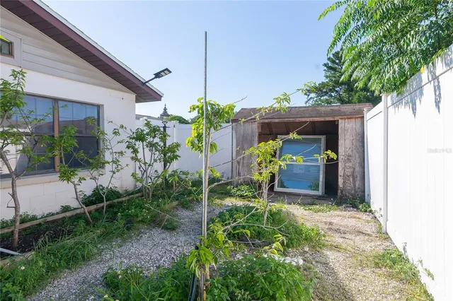 $375,000 | 219 Bennett Street, Winter Springs, FL 32708