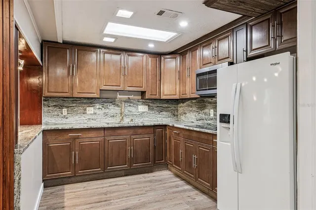 $375,000 | 219 Bennett Street, Winter Springs, FL 32708