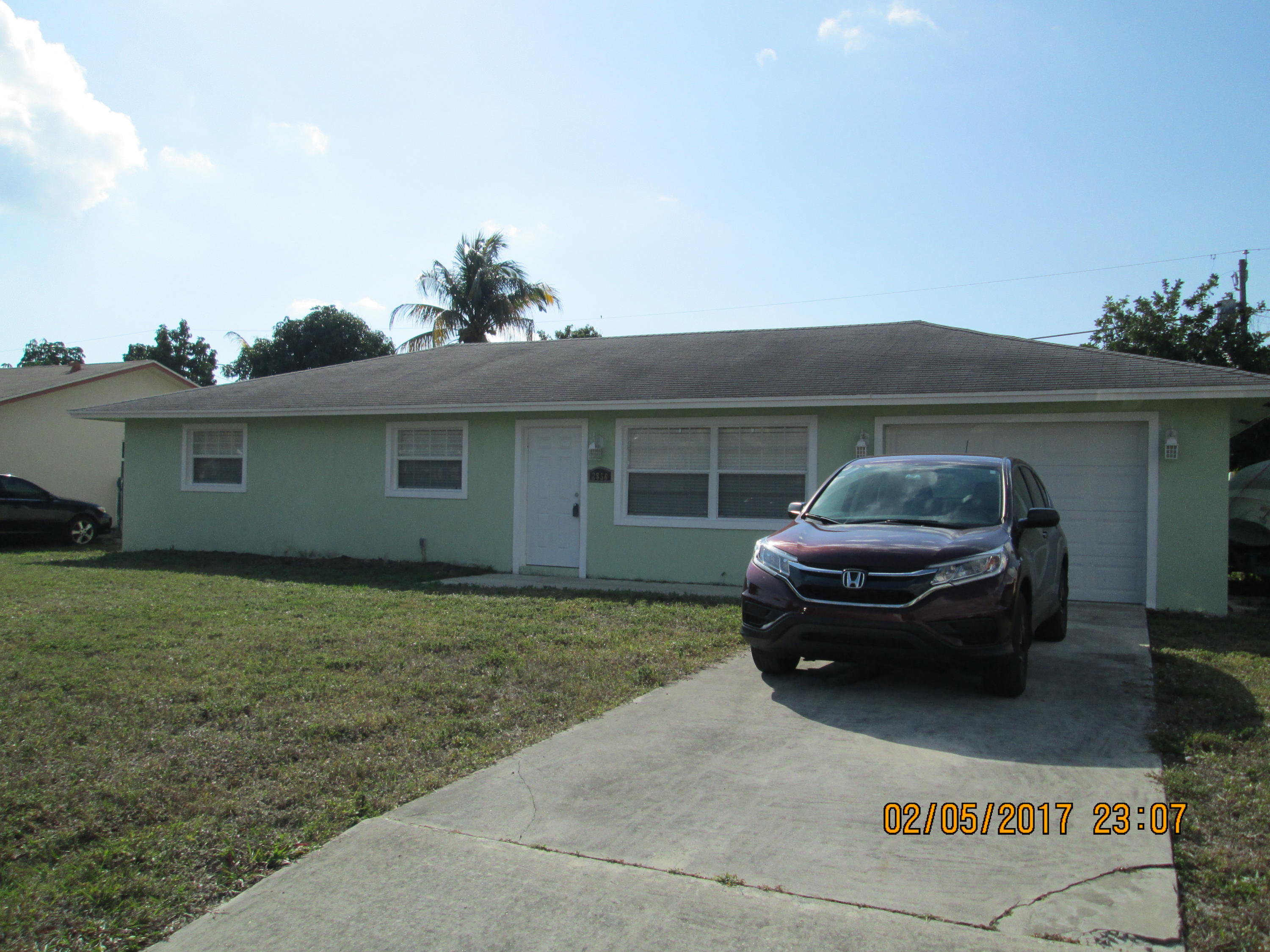 2856 Worcester Road Lake Worth, FL 33462 - Photo 3 of 20 Front Exterior
