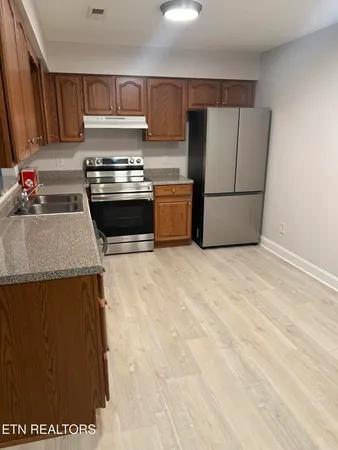 $245,000 | 338 Hawthorne Oaks Way, Powell, TN 37849