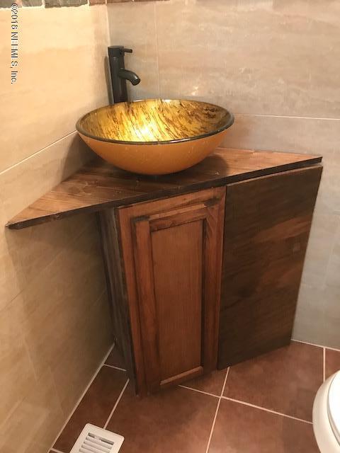 3705 Bess Road Jacksonville, FL 32277 - Photo 13 of 26 master