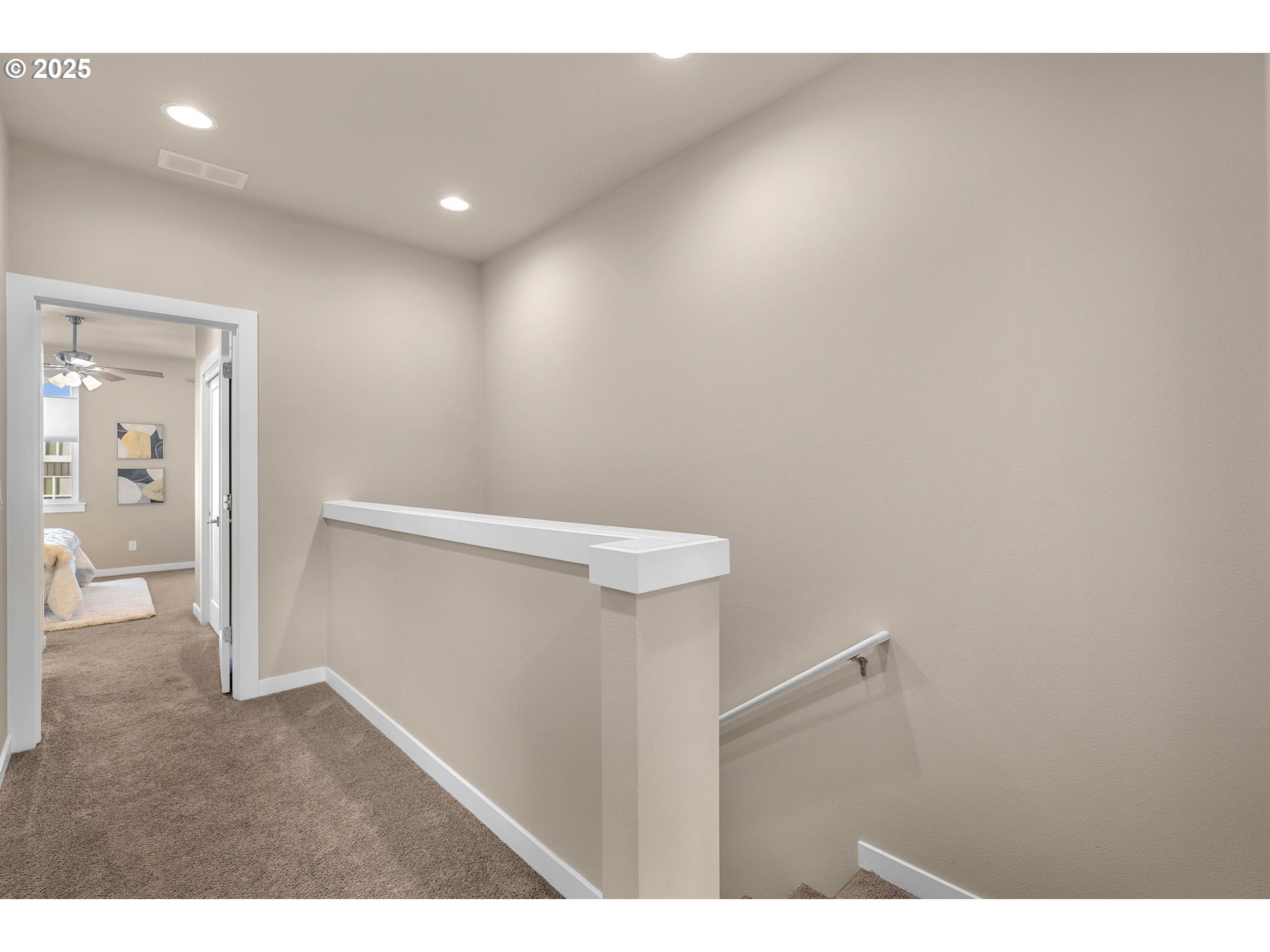 17238 Southwest Goldcrest Lane Beaverton, OR 97007 - Photo 28 of 48 a view of small space with wooden floor