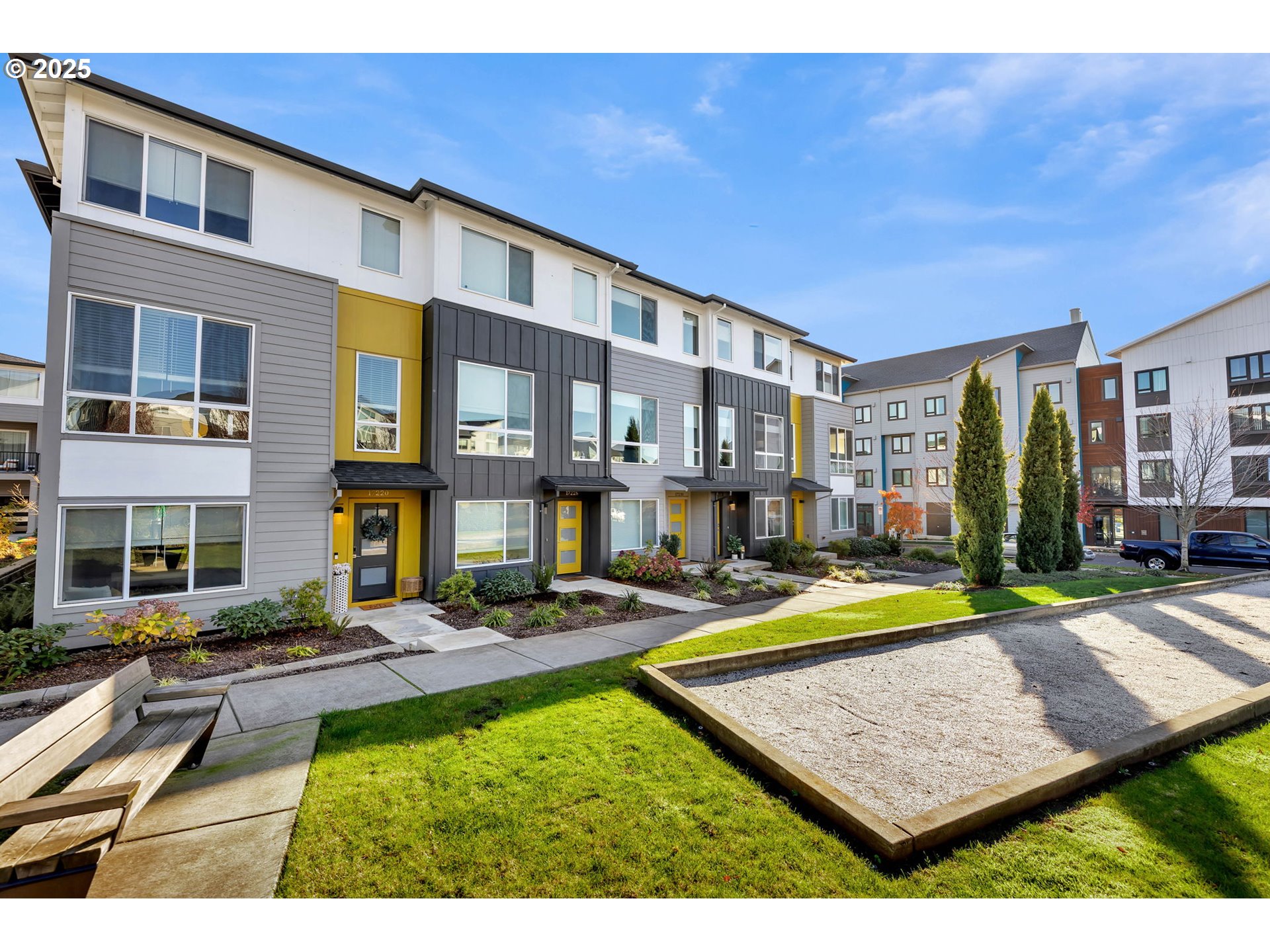 17238 Southwest Goldcrest Lane Beaverton, OR 97007 - Photo 4 of 48 a view of an apartment with a swimming pool and furniture