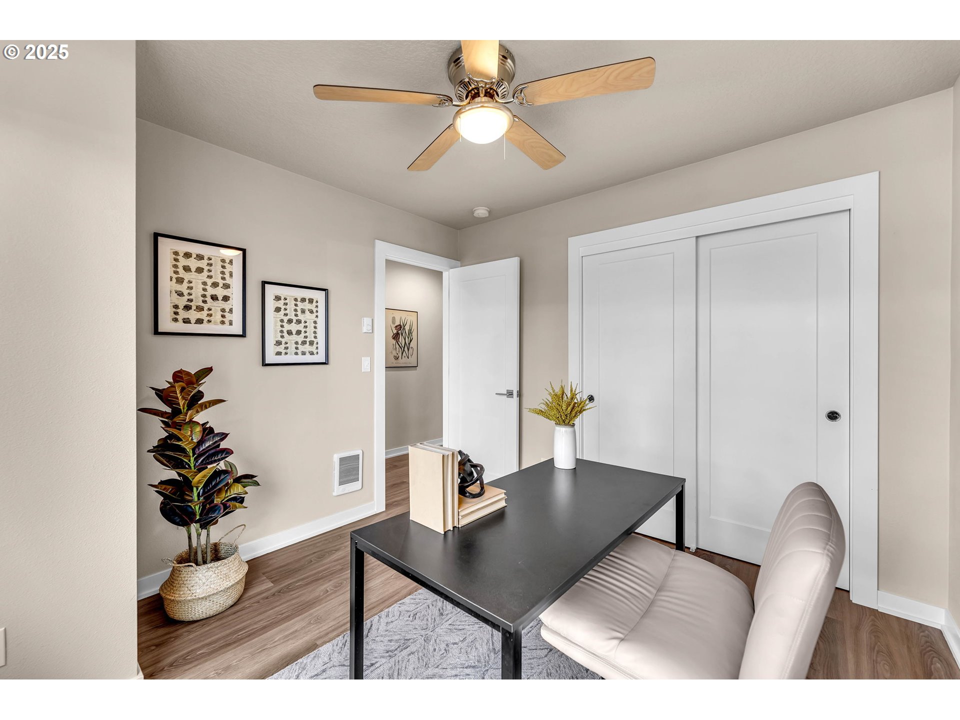 17238 Southwest Goldcrest Lane Beaverton, OR 97007 - Photo 9 of 48 a living room with furniture and a potted plant