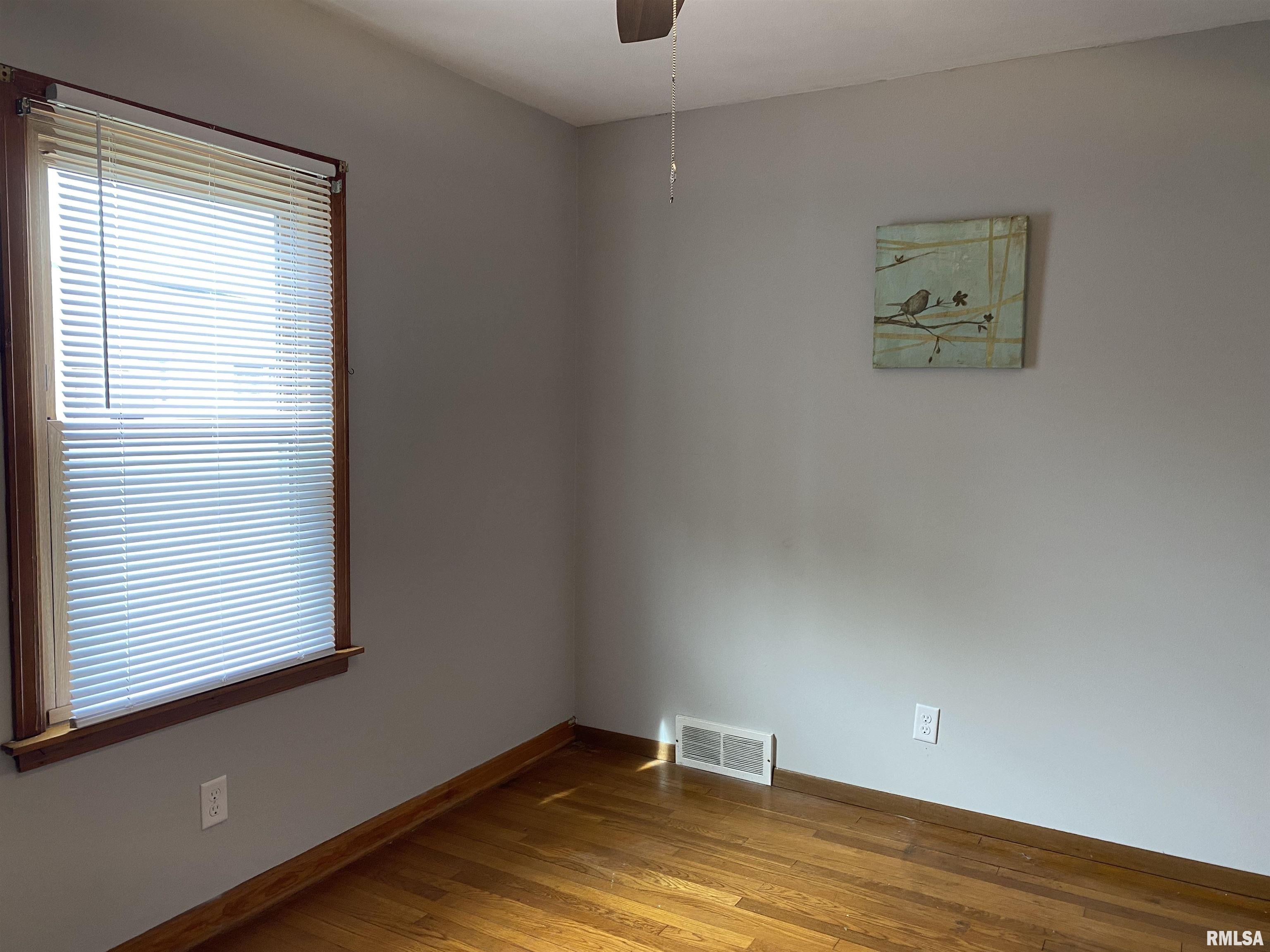 5 Evergreen Court Springfield, IL 62704 - Photo 12 of 23 Gallery Image 12