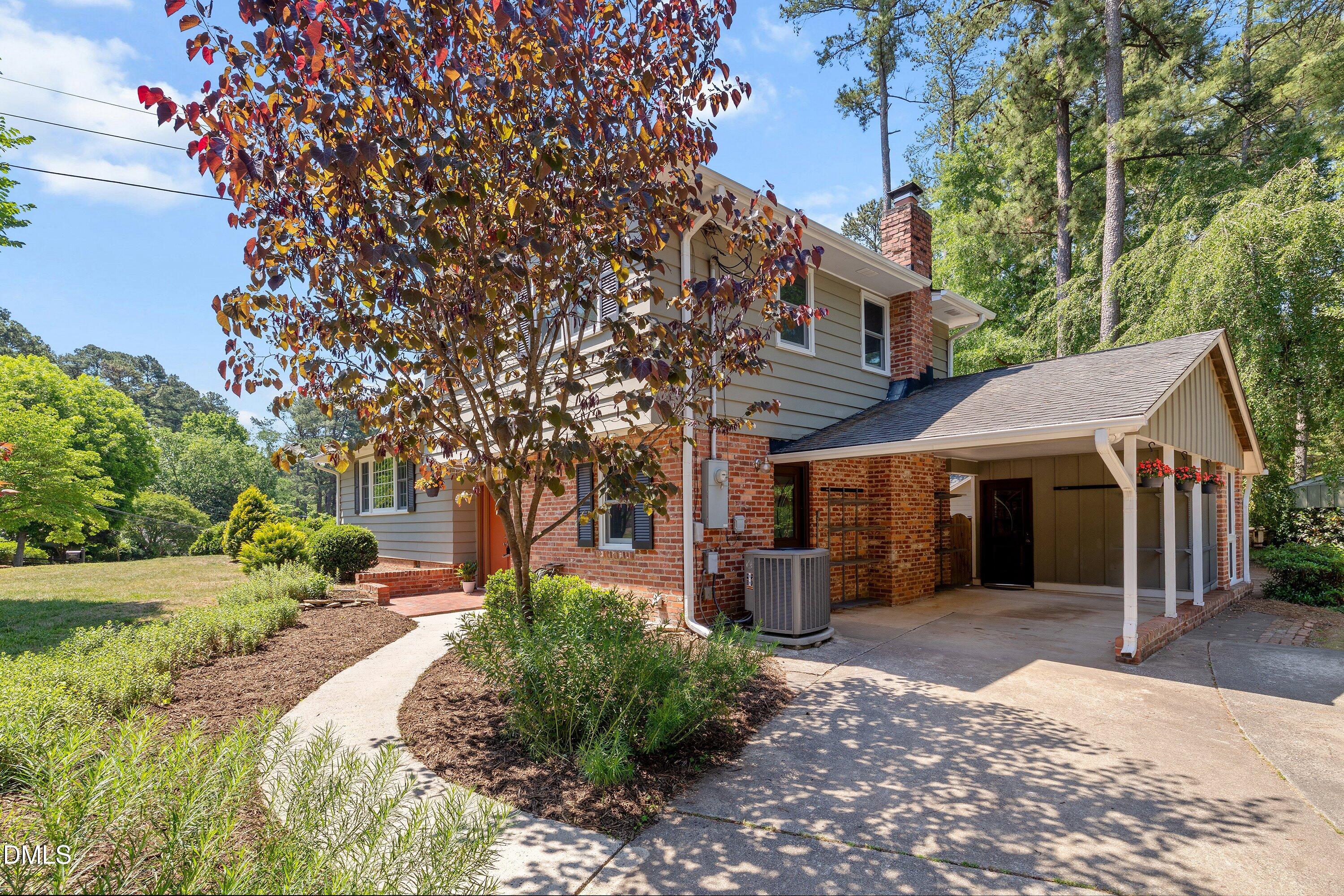 1101 Gunnison Place Raleigh, NC 27609 - Photo 5 of 64 04-1101 Gunnison Pl_5082