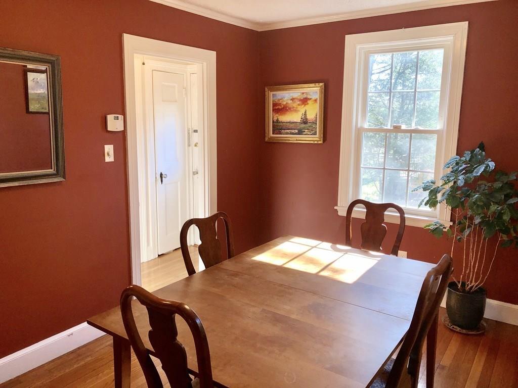 16 Bowker Street Lexington, MA 02421 - Photo 4 of 12 Gallery Image 4