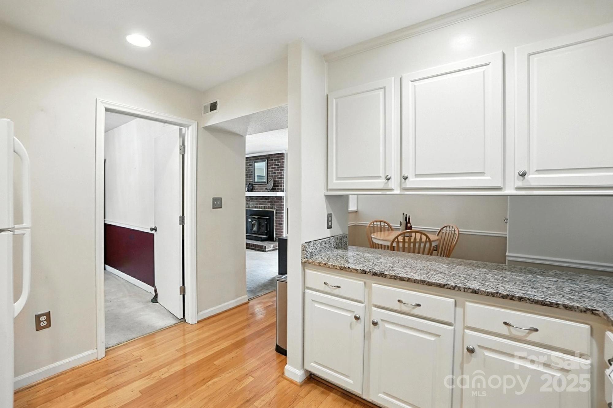 11100 Painted Tree Road Charlotte, NC 28226 - Photo 15 of 48 Gallery Image 15