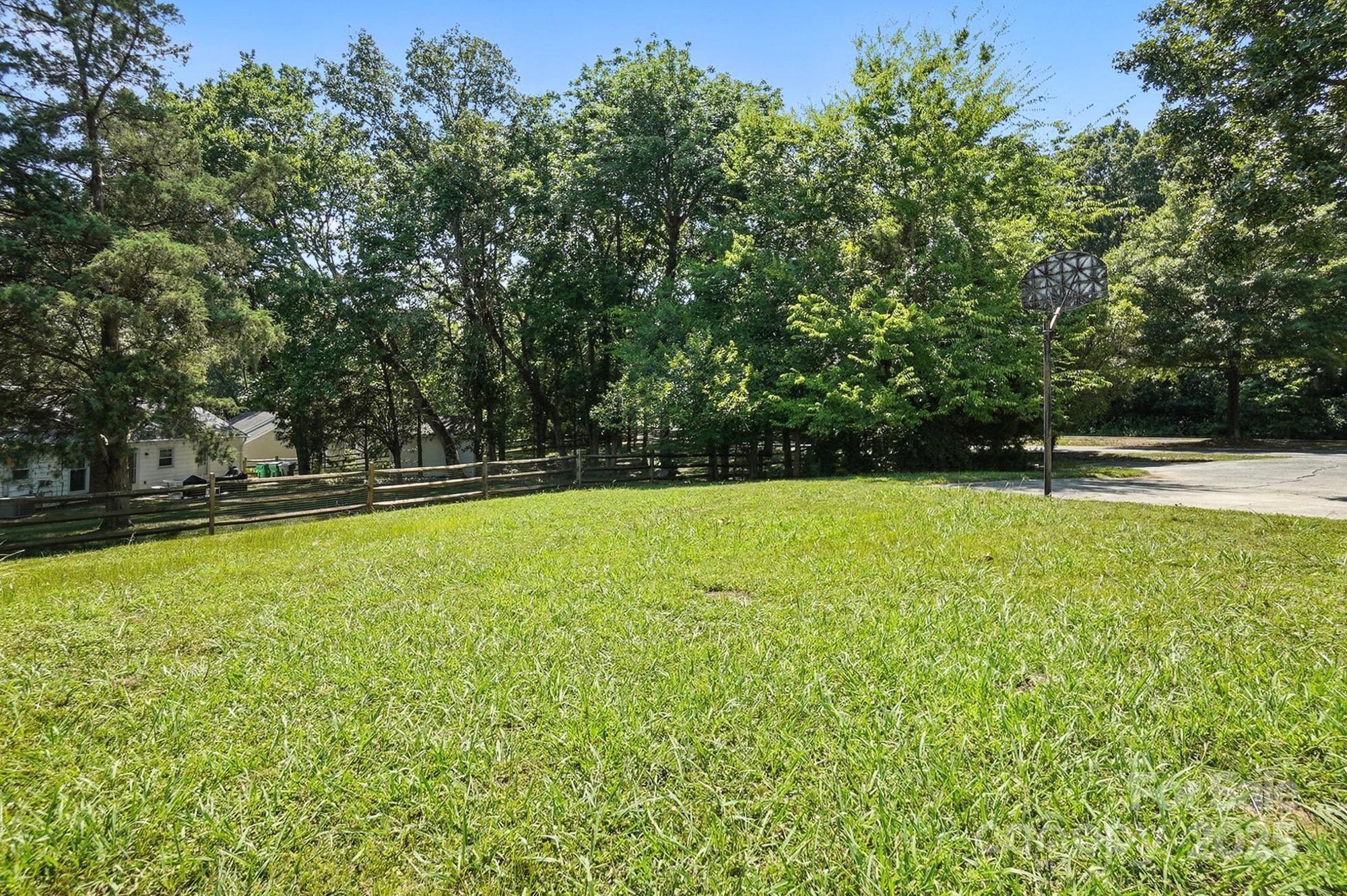 11100 Painted Tree Road Charlotte, NC 28226 - Photo 46 of 48 Gallery Image 46