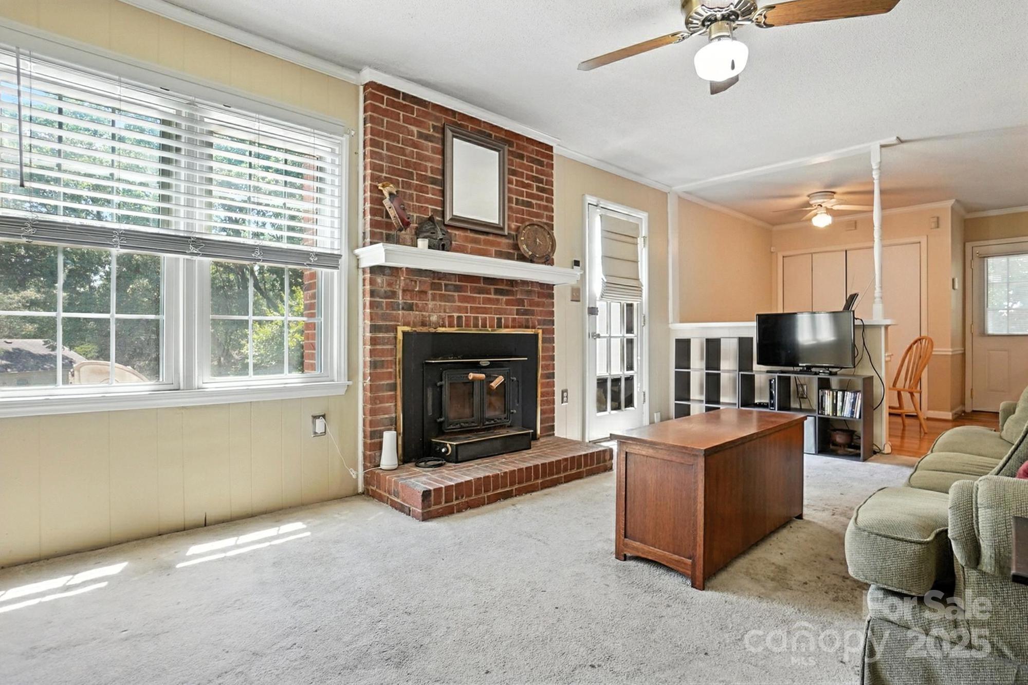 11100 Painted Tree Road Charlotte, NC 28226 - Photo 6 of 48 Gallery Image 6