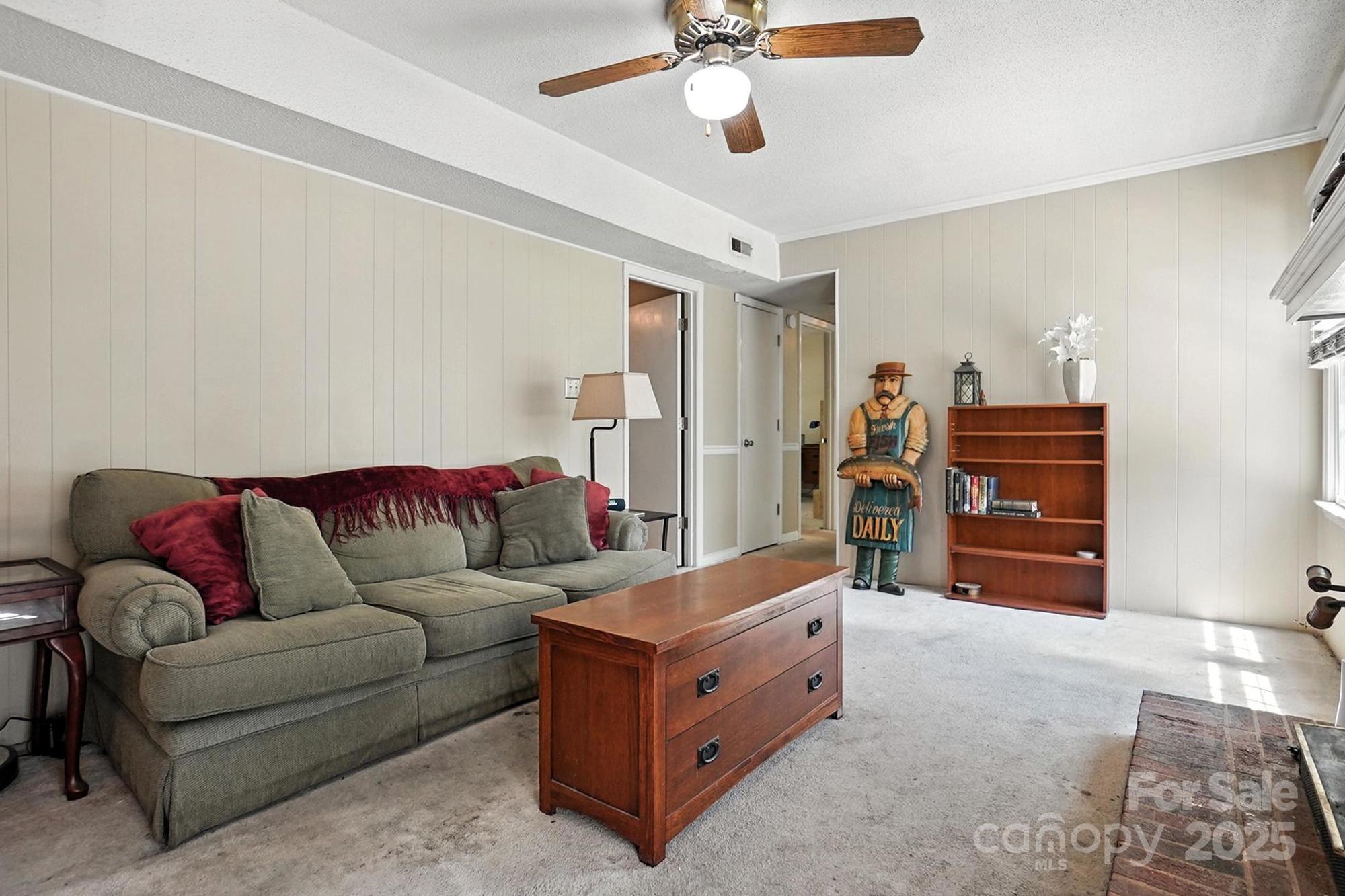 11100 Painted Tree Road Charlotte, NC 28226 - Photo 8 of 48 Gallery Image 8
