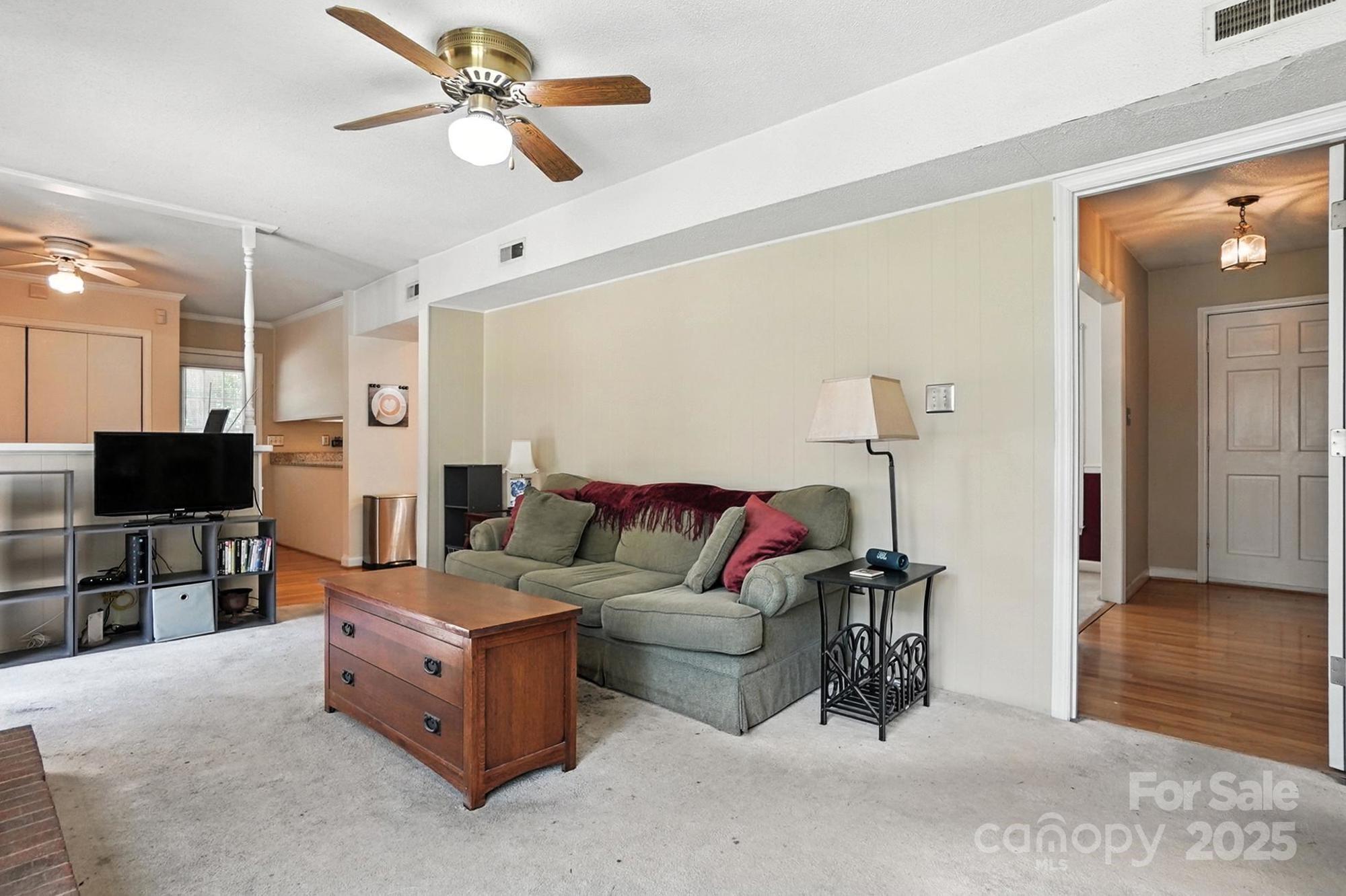 11100 Painted Tree Road Charlotte, NC 28226 - Photo 9 of 48 Gallery Image 9