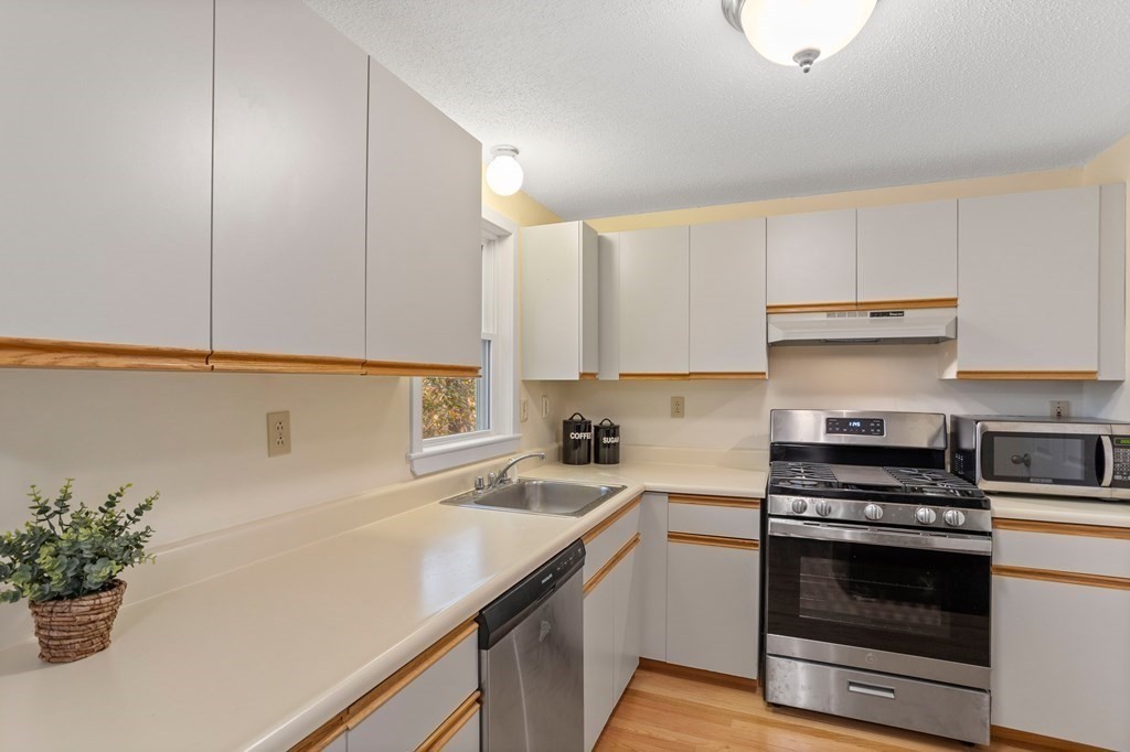 10 Groton Road, Unit C2 Westford, MA 01886 - Photo 5 of 28 Gallery Image 5