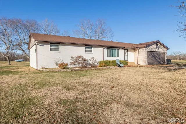$249,900 | 298 County Road 4415, Poplar Bluff, MO 63901