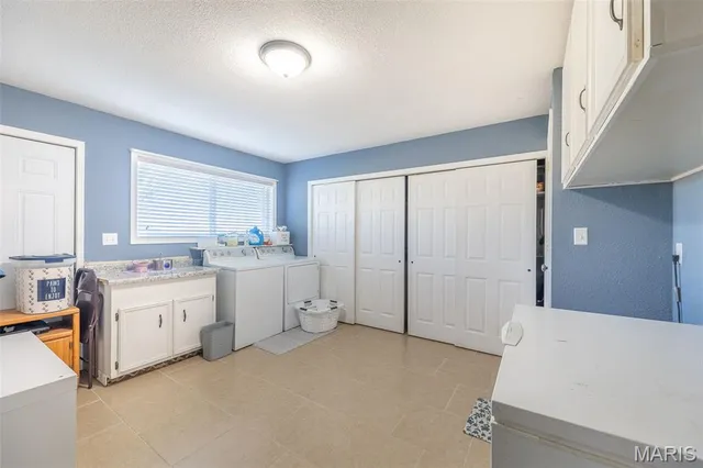 $249,900 | 298 County Road 4415, Poplar Bluff, MO 63901