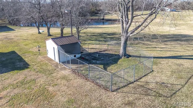 $249,900 | 298 County Road 4415, Poplar Bluff, MO 63901